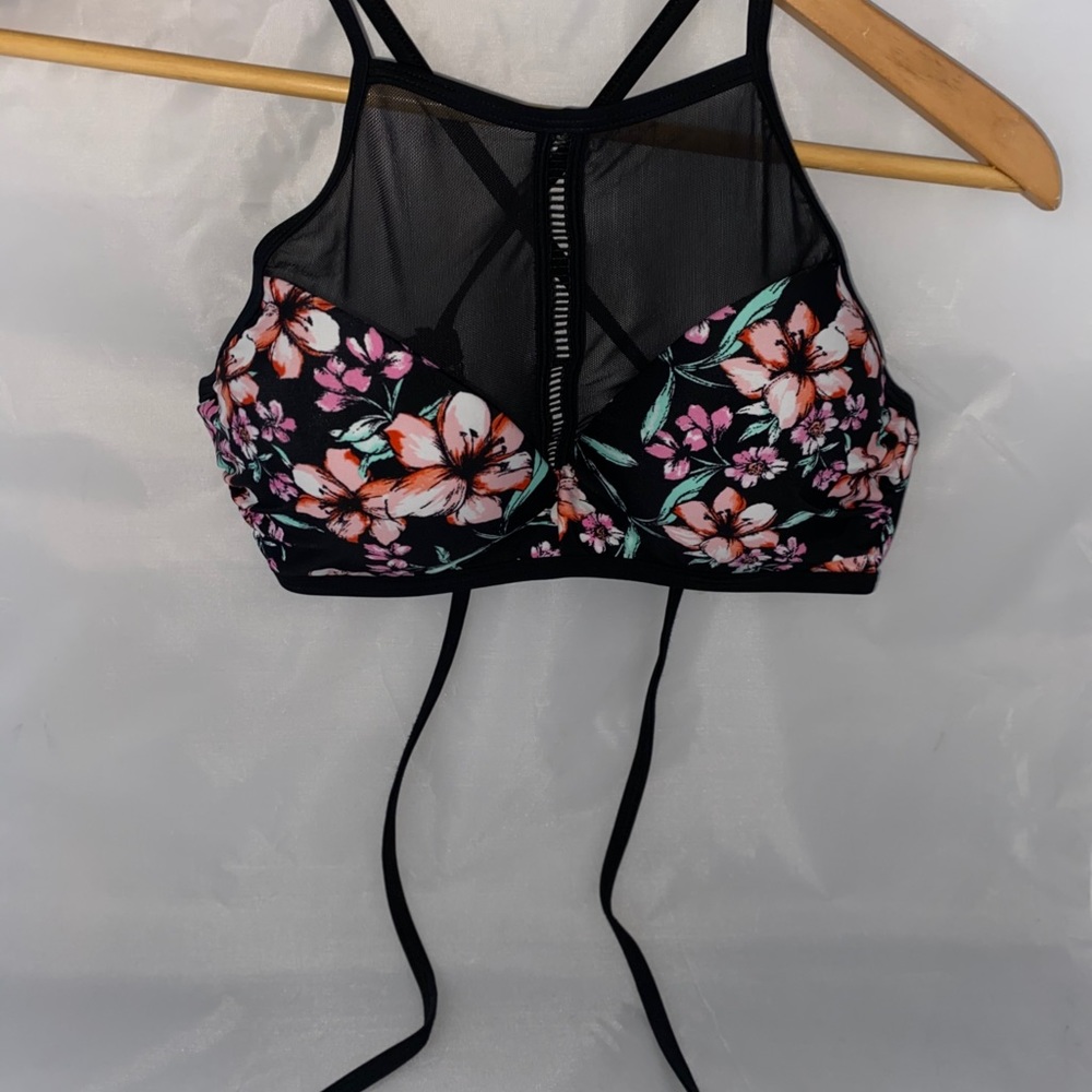Swim suit top